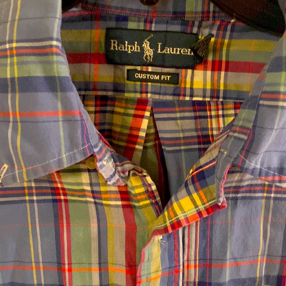 Short sleeved button down plaid